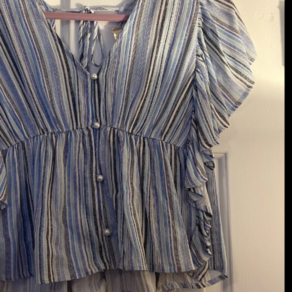 Ruffled Top